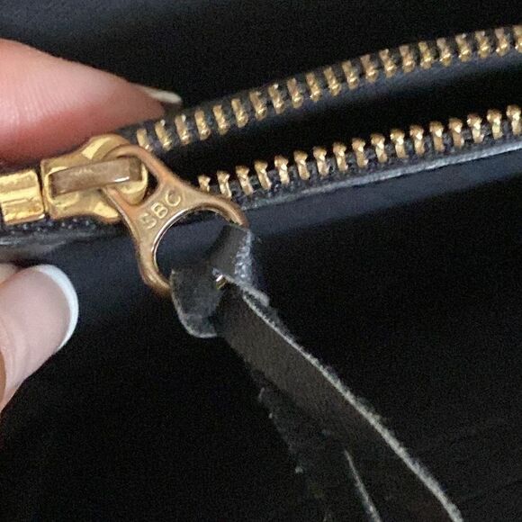 See By Chloe Python Leather Large Zippered Clutch Wallet - Picture 13 of 17